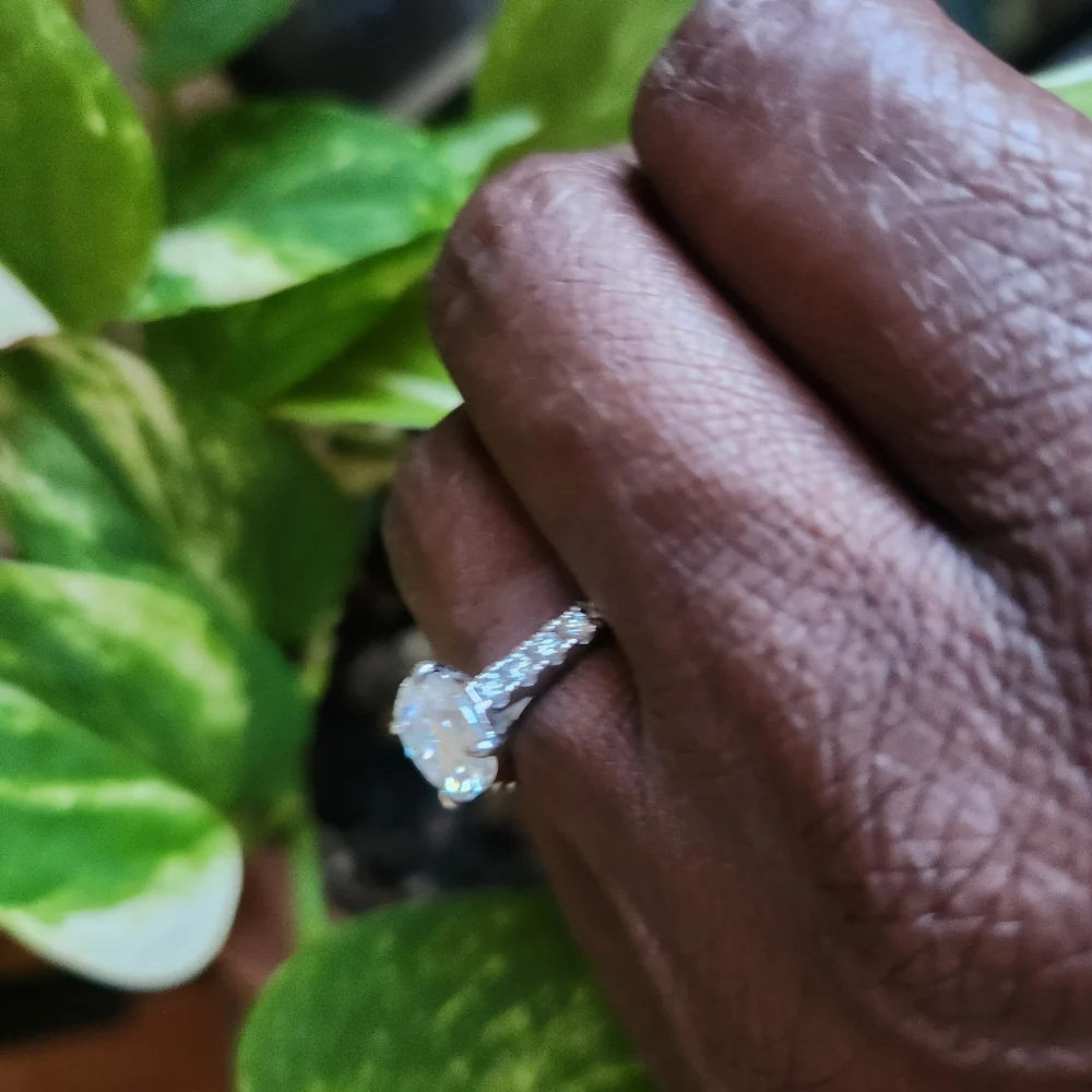 NWOT Anu Jewel 2 Carat Moissanite Engagement Ring Size 6